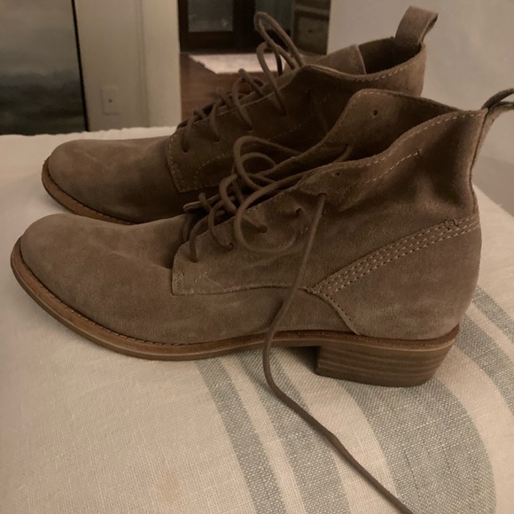 Dolce Vita Seema boots 9.5 - Picture 2 of 4